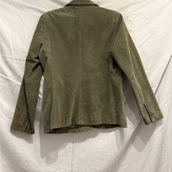Chic Olive Suede Leather Women's Blazer - Picture 7 of 11